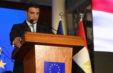المهندس خالد هاشم وزير الصناعة 