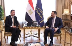 وزير الاتصالات في لقاءه مع رئيس الجهاز المركزي للتعبئة العامة والإحصاء