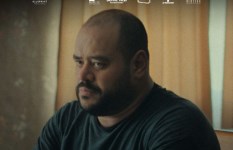 فيلم مشاكل داخلية 32B
