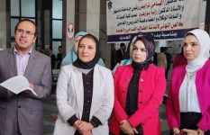 الدكتورة رانيا أبو زهرة، عميد الكلية، والدكتورة خلود بركة، وكيل الكلية لشؤون التعليم والطلاب