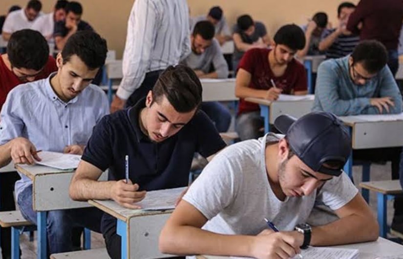 امتحانات الدبلومات الفنية 