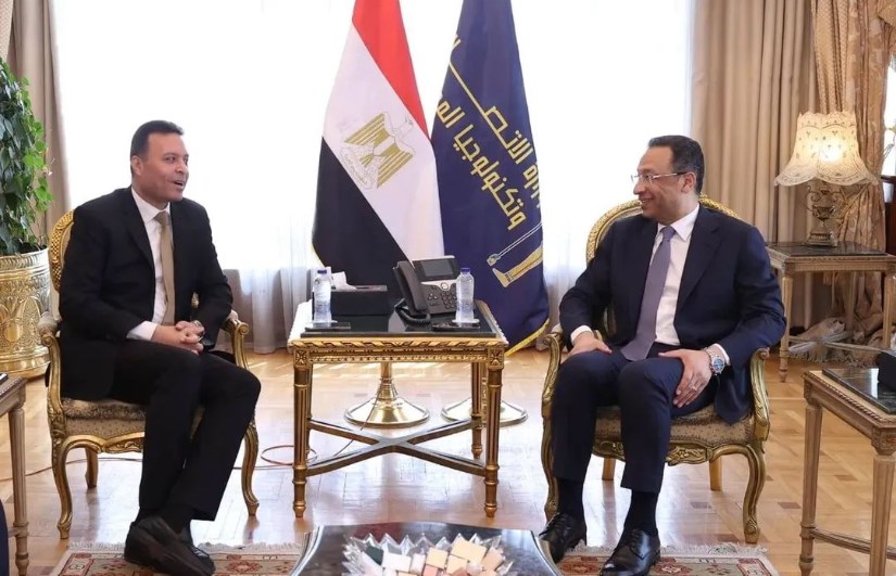 وزير الاتصالات في لقاءه مع رئيس الجهاز المركزي للتعبئة العامة والإحصاء
