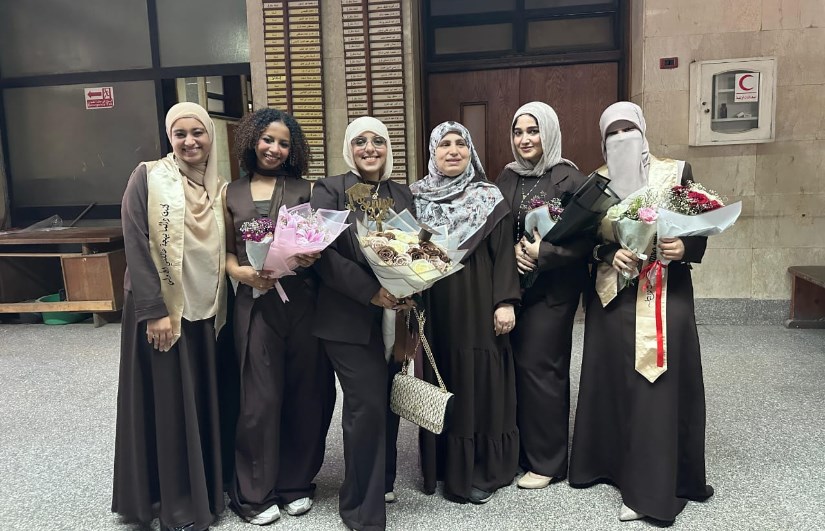 طالبات قسم التكنولوجيا الحيوية بكلية الزراعة – جامعة القاهرة