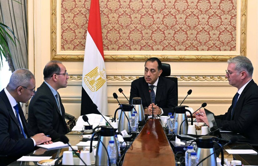 اجتماع لتوفير الوقود لمحطات الكهرباء