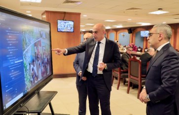 وزير التعليم من غرفة عمليات الثانوية العامة 