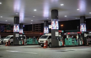 البنزين في الإمارات