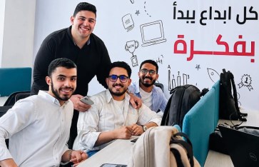 فريق العمل 