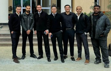 فريق عمل المشروع