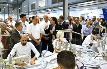 رئيس الوزراء يفتتح مصنع "چيد تكستايل"