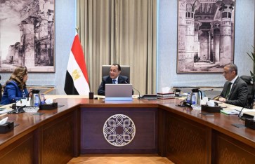 اجتماع رئيس الوزراء مع محافظ الجيزة