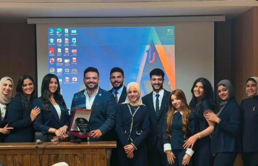 فؤيق عمل المشروع