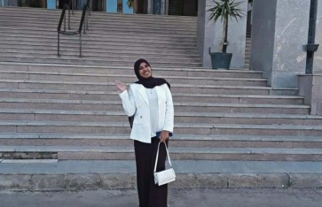 الطالبة رضوى مصطفى