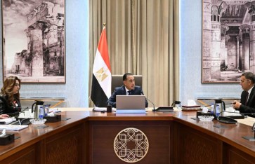 اجتماع حكومي لاستعراض مشروعات التنمية والخدمات بالقليوبية