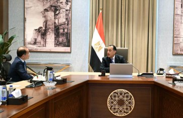 اجتماع رئيس الوزراء مع وزير المالية