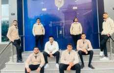 فريق العمل 