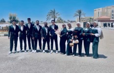 فريق العمل 