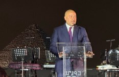 أحمد دياب 