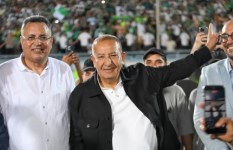 كامل أبو علي 