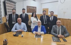 طلاب كلية التجارة بجامعة طنطا  