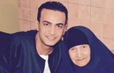 وفاة والدة سمسم شهاب 