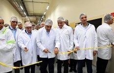 رئيس الوزراء يفتتح خط انتاج بمصنع نستلة