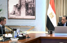 رئيس الوزراء ومحافظ المنوفية