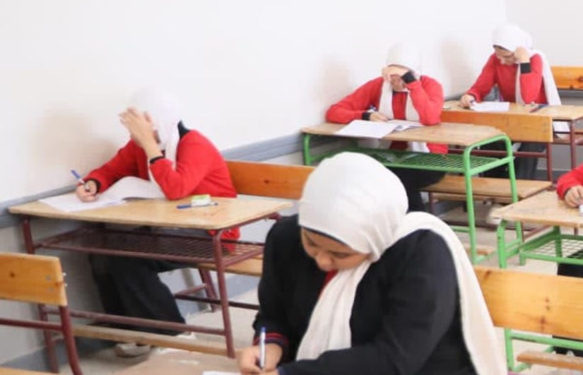 امتحانات الصف الأول الإعدادي 