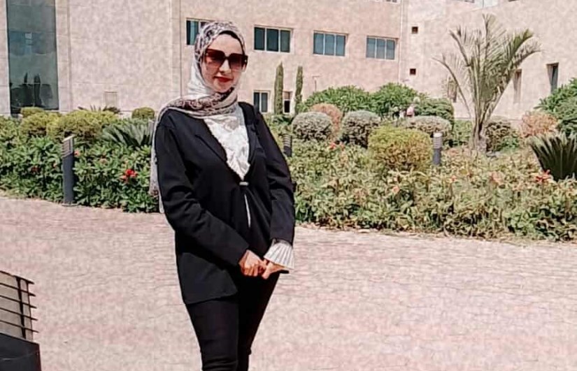 الطالبة آية خالد 