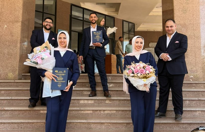 فريق العمل 