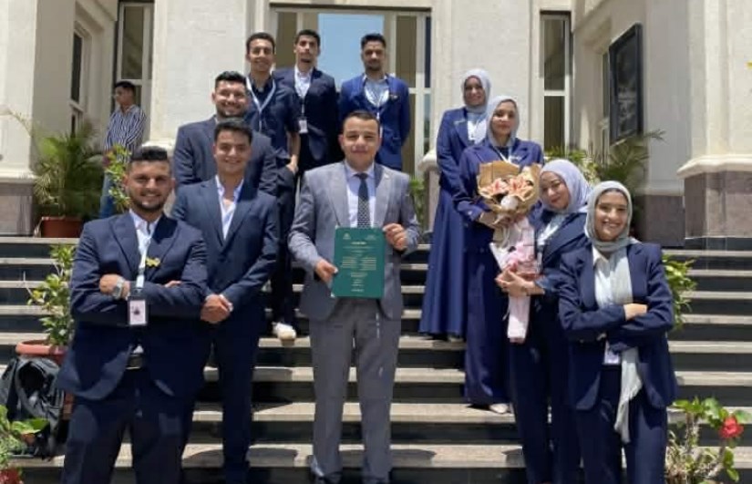 طلاب شعبة نظم معلومات الأعمال بالمعهد العالي للحاسبات وتكنولوجيا المعلومات – أكاديمية الشروق