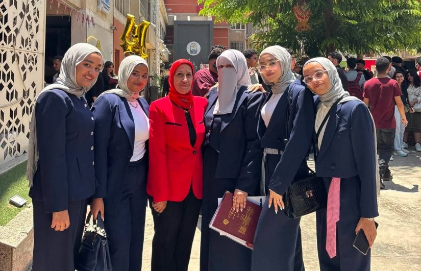 طلاب جامعة العاصمة