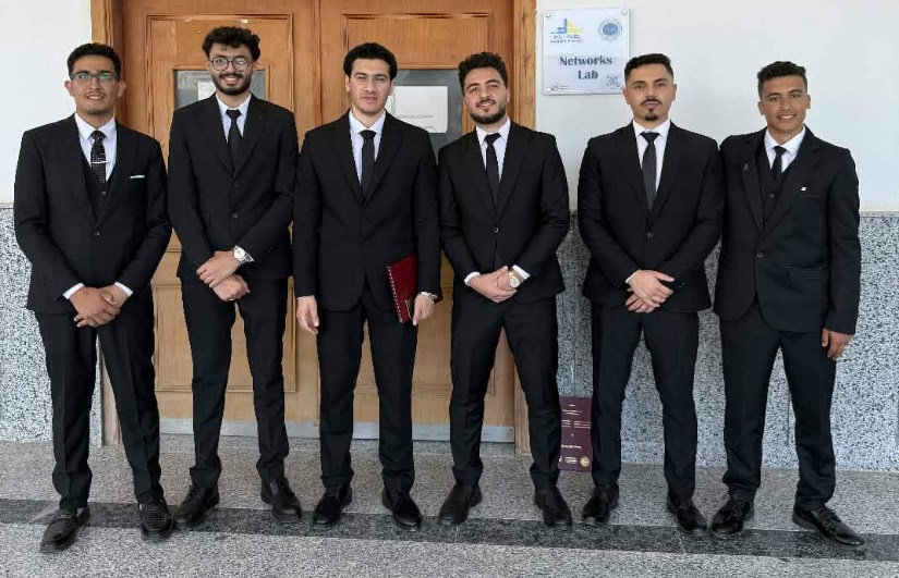 طلاب جامعة دمياط  