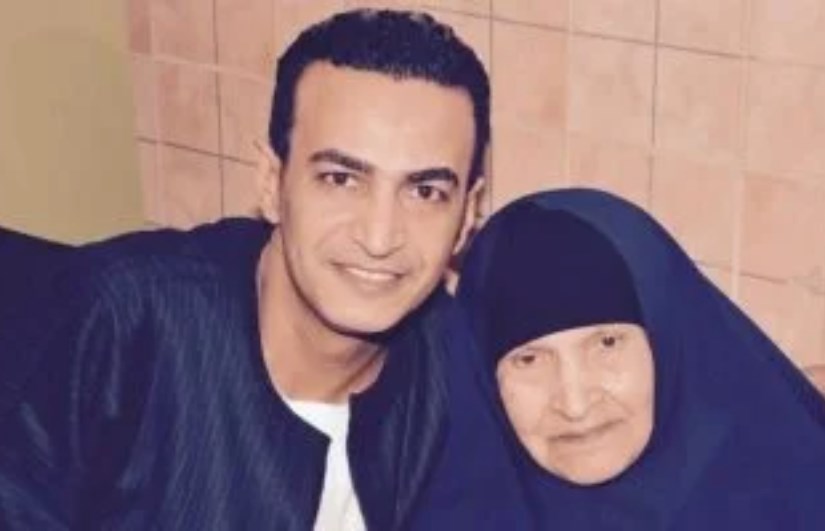 وفاة والدة سمسم شهاب 