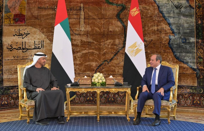 السيسى وبن زايد فى قصر الاتحادية