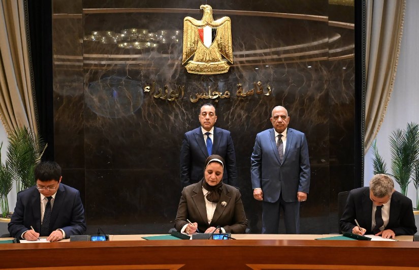 رئيس الوزراء يشهد توقيع مذكرة تفاهم لإنشاء أول مصنع لتوربينات الرياح في مصر