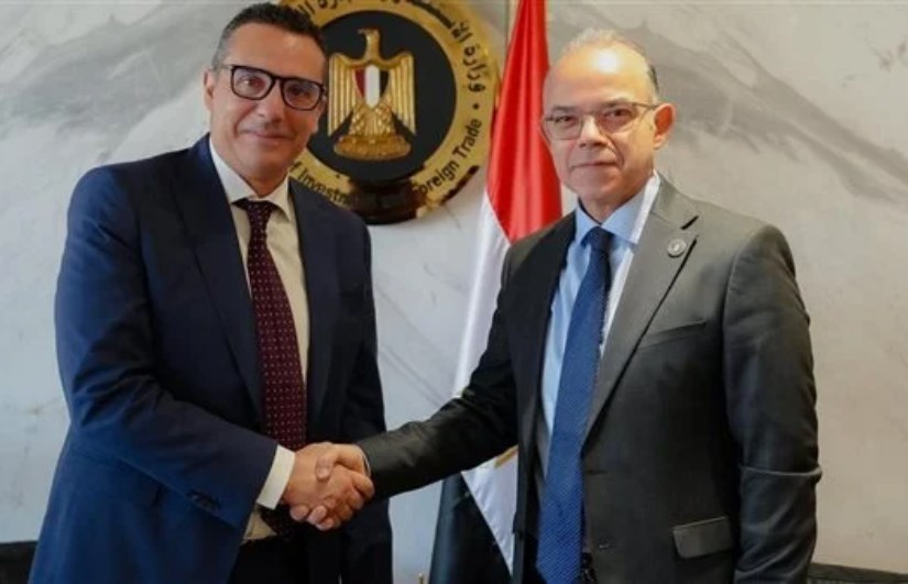 وزير الاستثمار وعلاء البيلي