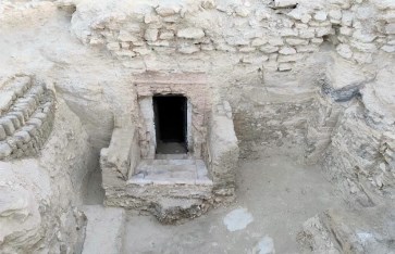 الكشف عن مقبرة أثرية جديدة بالأقصر