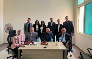 فريق العمل 