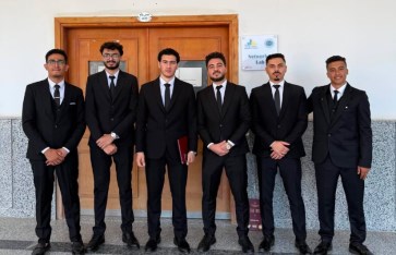 فريق العمل 