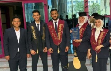 فريق العمل 