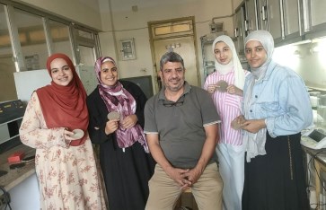 فريق العمل 