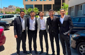 طلاب الأكاديمية العربية  