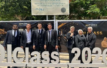 فريق من طلاب قسم BIS بمعهد العبور العالي للإدارة والحاسبات