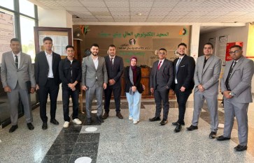 فريق عمل المشروع