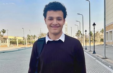 الطالب أدهم هانى