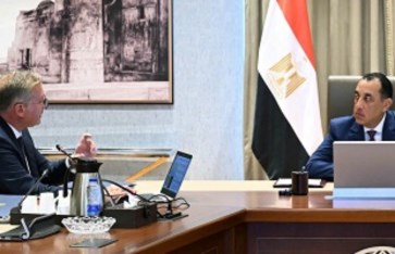 اجتماع رئيس الوزراء مع وزير البترول