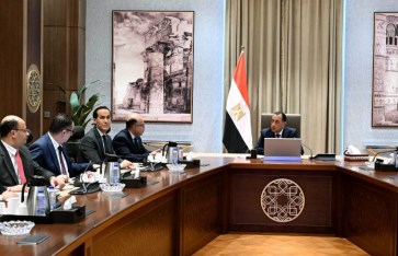 مؤتمر متابعة ملفات وزارة الاستثمار
