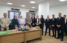 فريق العمل 
