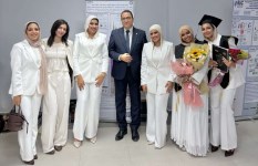 فريق العمل 