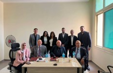 طلاب كلية العلوم الإنسانية والتجارة وإدارة الأعمال بجامعة حلوان الأهلية